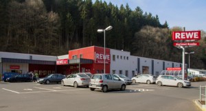 REWE Markt Bombe